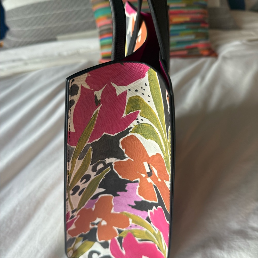 Ted Baker small tote - Picture 3 of 4